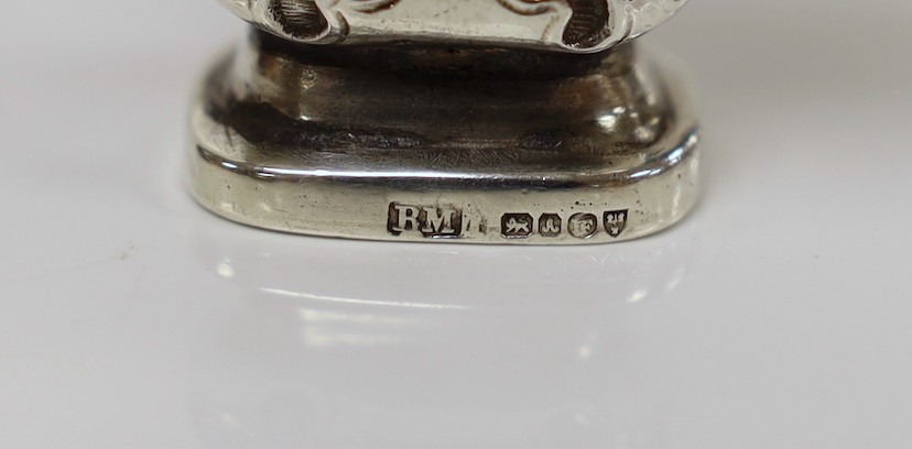 An early 20th century Art Nouveau silver seal, modelled as the bust of a lady, import marks for Berthold Muller, Chester, 1901, height 93mm, the matrix carved with family crest.